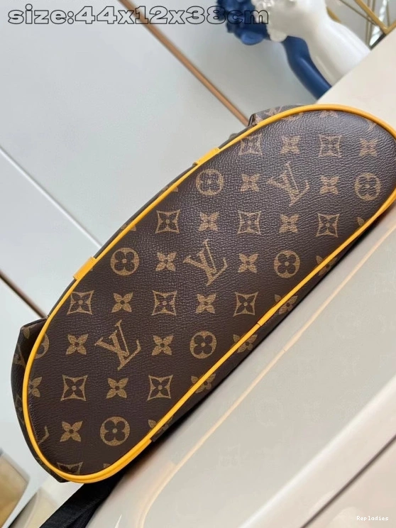Cheap Vuitton Christopher Backpack MM-38*44*12.5CM Louis 0727